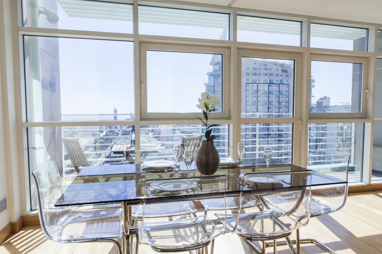 Rent4Rest Lisbon Parque Das Nacoes 17Th Floor River View Luaran gambar